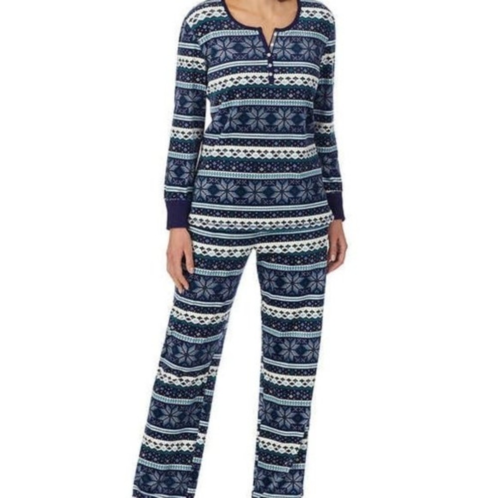 Nautica Women's 2 Piece Silky Strech Fleece Lounge Pajama Set Blue White